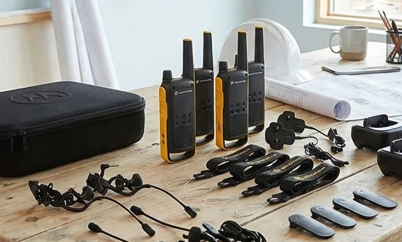Komplettsets für Funkgeräte Komplettsets für Funkgeräte